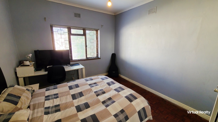 4 Bedroom Property for Sale in Thornton Western Cape